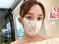 �������x